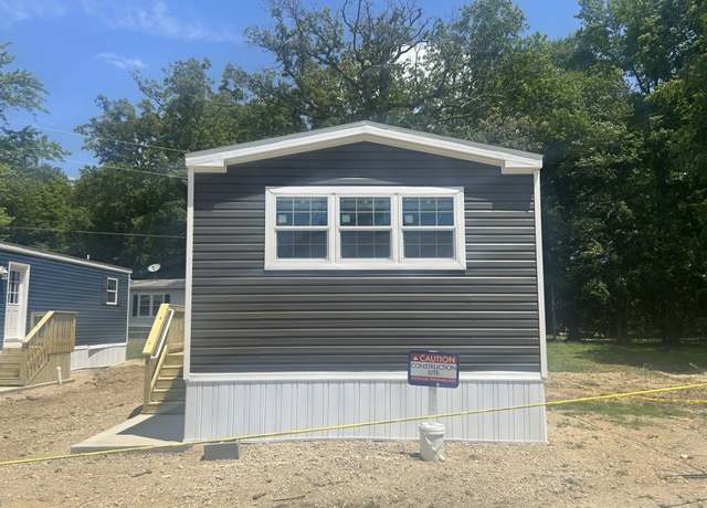 Property at 10505 Cedarville Rd Unit 11-27, Brandywine, MD 20613, 3 beds, 2 baths
