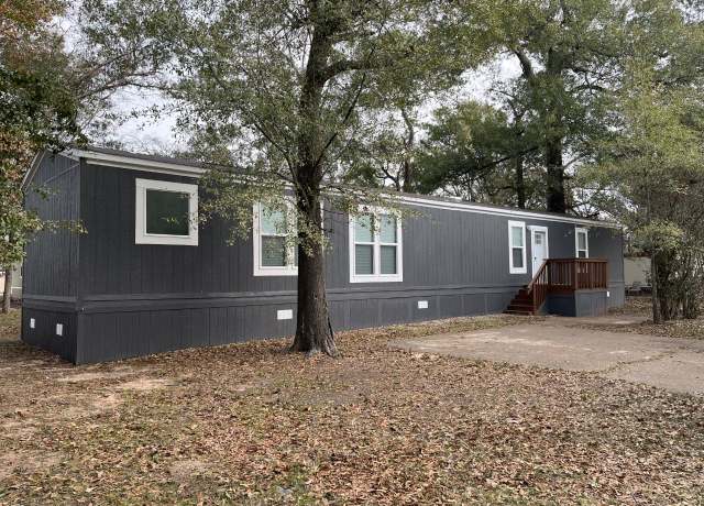 Property at 123 Norene St, Conroe, TX 77301, 3 beds, 2 baths