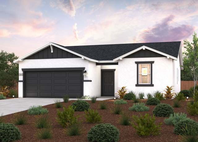 Property at 4311 E Magnolia St, Visalia, CA 93292, 3 beds, 2 baths