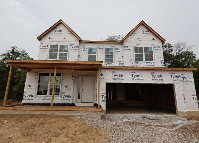 Property at 275 Olympic Loop, Commercial Point, OH 43116, 4 beds, 2.5 baths