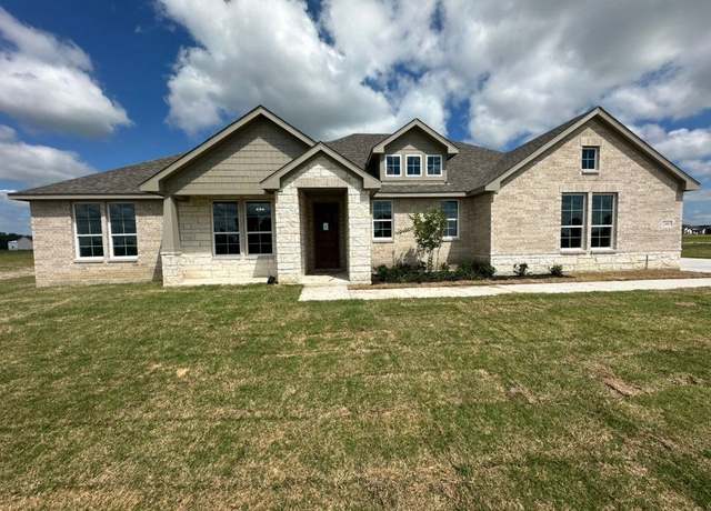 Property at 2465 Blackjack Oak Dr, Terrell, TX 75161, 3 beds, 2 baths