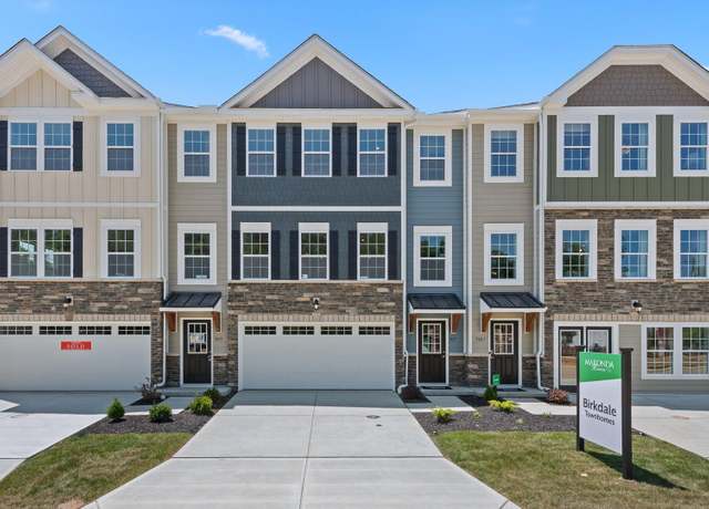 Property at 3690 Birkdale Ln, Cincinnati, OH 45227, 3 beds, 2.5 baths