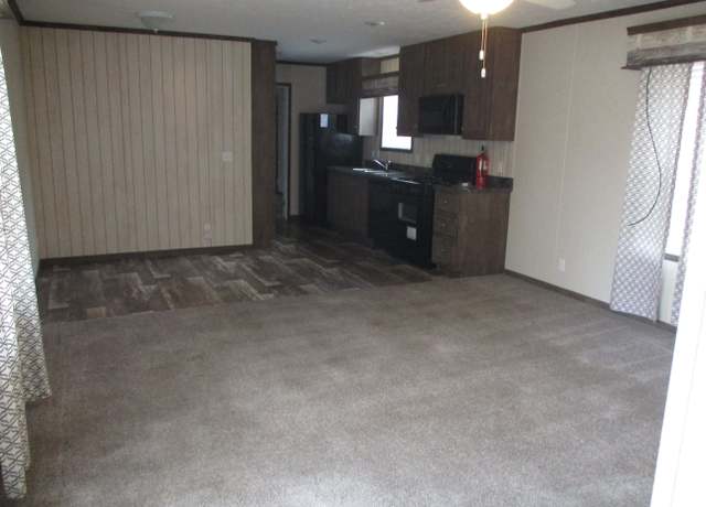 Property at 9226 Warrington Dr, Indianapolis, IN 46234, 2 beds, 2 baths