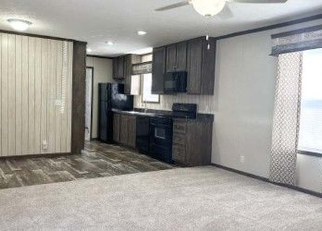 Property at 9226 Warrington Dr, Indianapolis, IN 46234, 2 beds, 2 baths