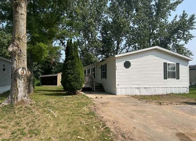 Property at 4138 Lady Slipper Ln, Traverse City, MI 49685, 3 beds, 2 baths