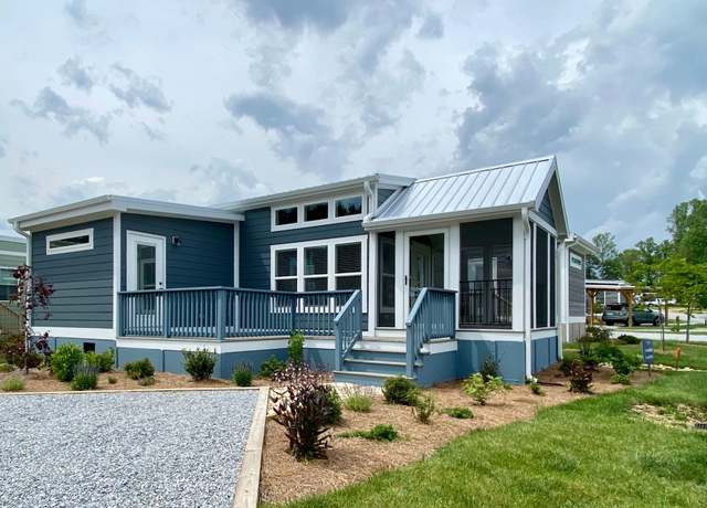 Property at Swayback - 2 Bedrooms Plan, Flat Rock, NC 28731, 2 beds, 1.5 baths