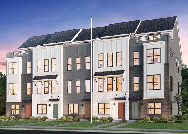 Property at 3618 S Tryon St, Charlotte, NC 28203, 3 beds, 3.5 baths