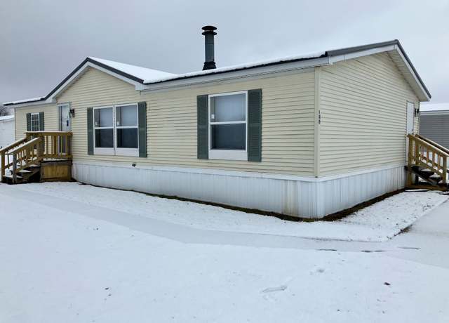 Property at 840 Maplewood Ln Unit MAP840, Rochester, IN 46975, 3 beds, 2 baths