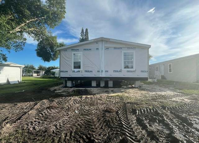Property at 81 Gazelle Dr #81, North Fort Myers, FL 33917, 4 beds, 2 baths
