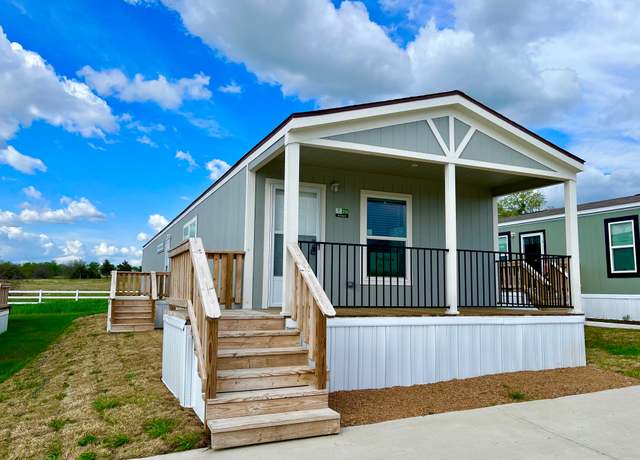 Property at Oak Creek K70L Plan, Greenville, TX 75402, 3 beds, 2 baths