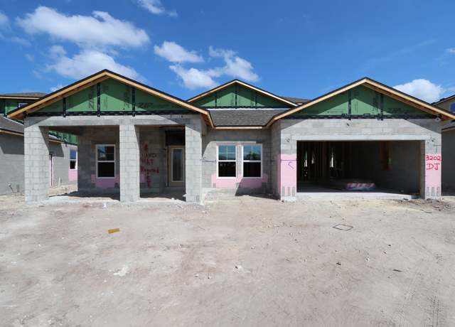 Property at 31293 Hayman Loop, Wesley Chapel, FL 33545, 5 beds, 4.5 baths