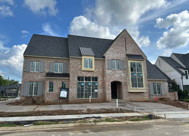 Property at 674 Bushwillow Ln, Collierville, TN 38017, 5 beds, 5.5 baths