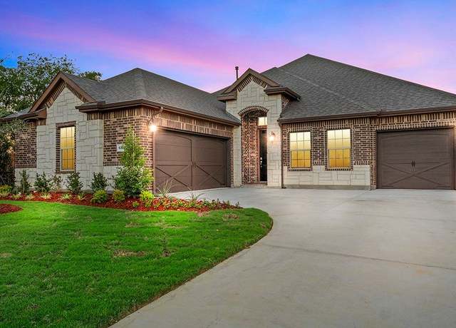 Property at Garden Valley Plan, Mansfield, TX 76063, 4 beds, 2 baths