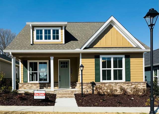 Property at 362 Buxton Rd, Dalton, GA 30721, 3 beds, 2 baths