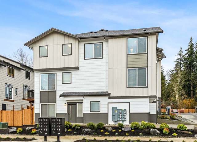 Property at 19524 16th Ave SE Unit F5, Bothell, WA 98012, 2 beds, 2.5 baths