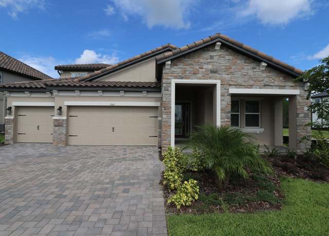 Property at 1943 Drummond Pt, Zephyrhills, FL 33541, 4 beds, 3.5 baths