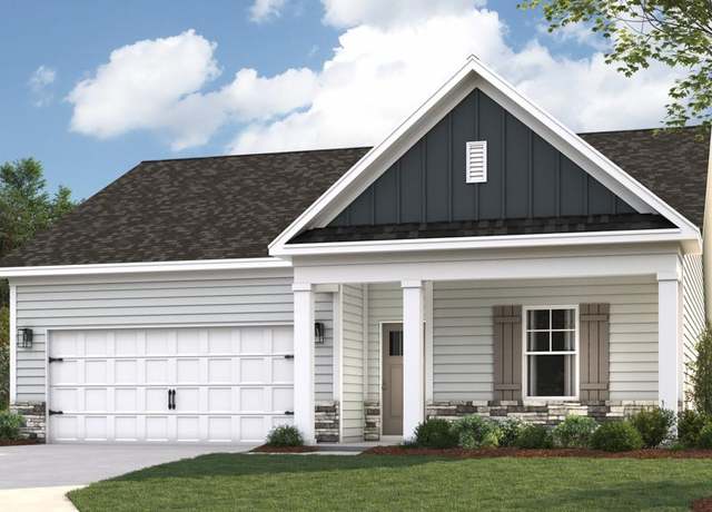 Property at 679 Saint Andrews Dr, Kingsport, TN 37664, 4 beds, 2 baths