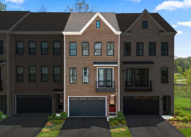 Property at 42131 Shining Star Sq, Ashburn, VA 20148, 4 beds, 4.5 baths
