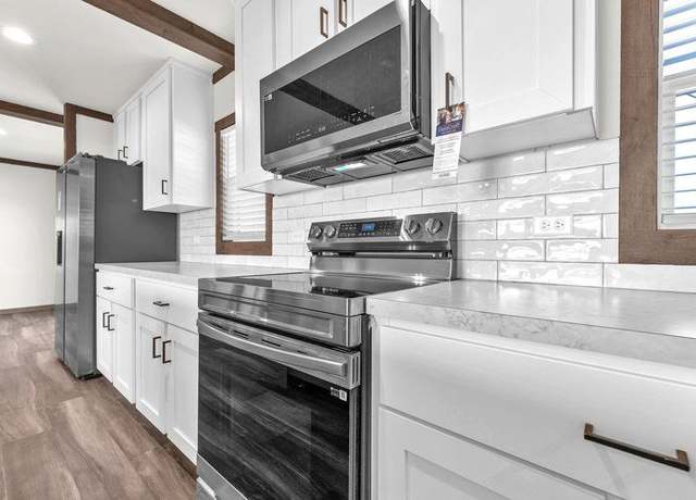 Property at Snowmass Plan, La Vernia, TX 78121, 4 beds, 2 baths