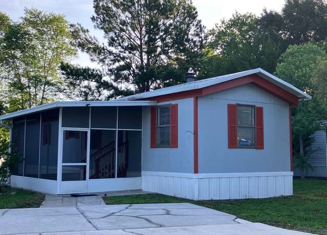 Property at 8401 NW 13th St #27, Gainesville, FL 32653, 2 beds, 2 baths