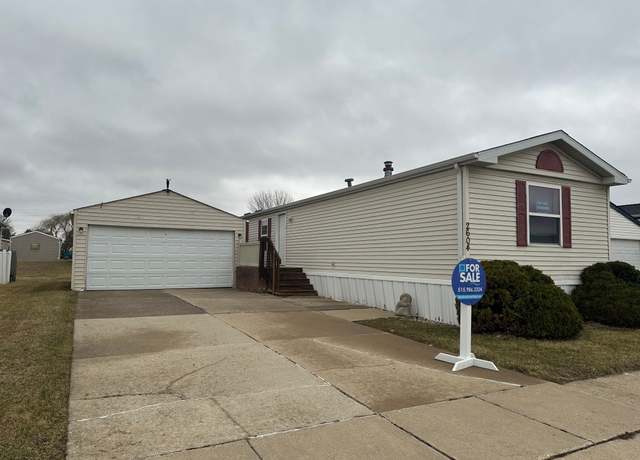 Property at 2604 SE Victory #224, Grimes, IA 50111, 3 beds, 2 baths