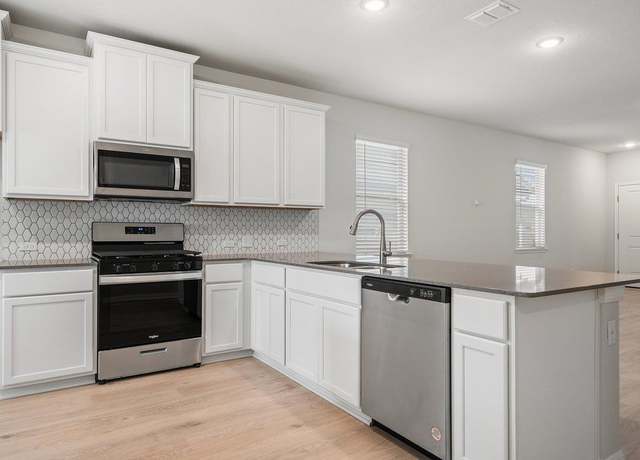 Property at 281 Porter Country Pkwy, Buda, TX 78610, 3 beds, 2 baths