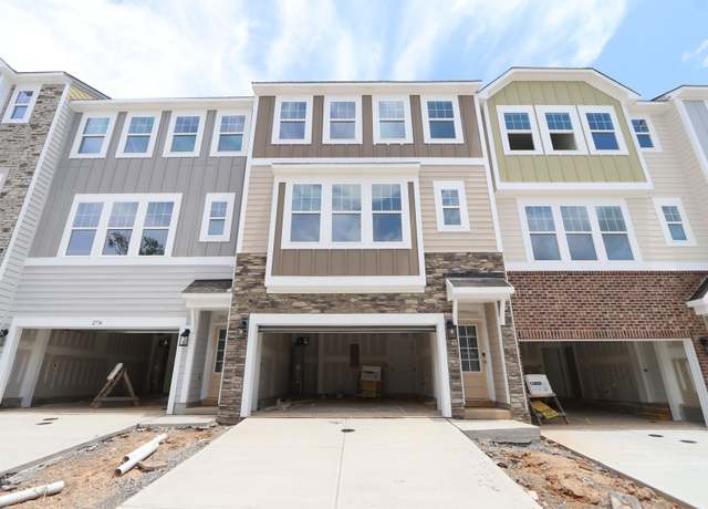 Property at 2712 Hunter Woods Dr, Apex, NC 27502, 4 beds, 3.5 baths