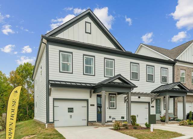 Property at 7174 Mill Tree Ct, Nashville, TN 37221, 3 beds, 2.5 baths
