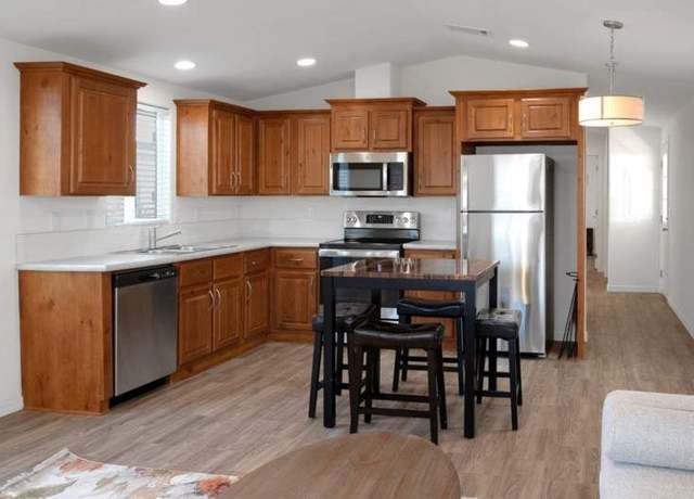 Property at 2050 W Dunlap Ave Unit C093, Phoenix, AZ 85021, 2 beds, 1 bath