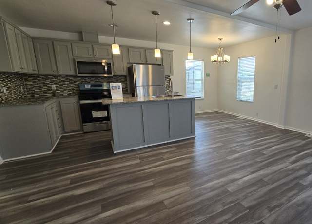 Property at 12700 Elliott Ave #175, El Monte, CA 91732, 3 beds, 2 baths
