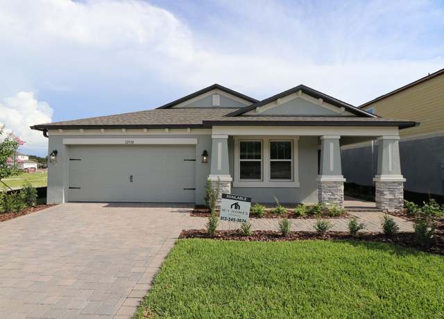 Property at 12930 Castle Oaks Dr, Hudson, FL 34669, 4 beds, 3 baths