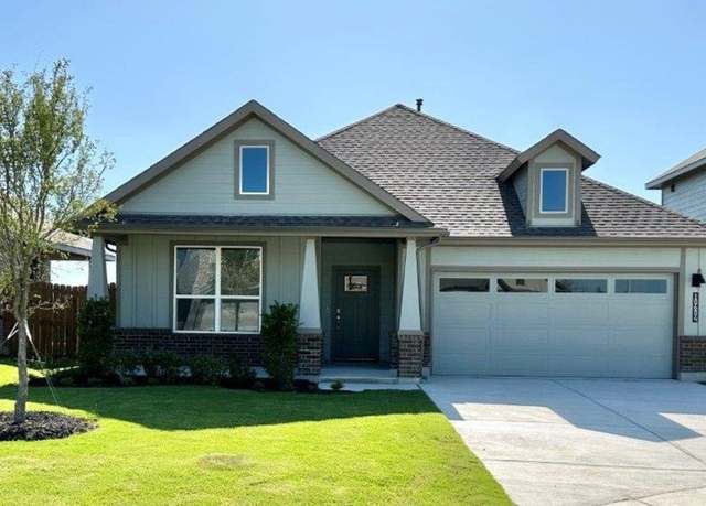 Property at 10604 Zircon Ln, Fort Worth, TX 76102, 4 beds, 2.5 baths