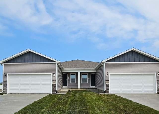 Property at 7801 N 170th St, Bennington, NE 68007, 4 beds, 3 baths