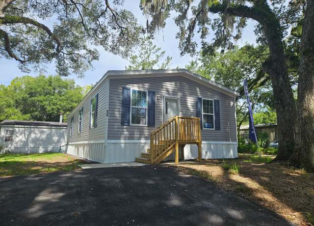 Property at 4000 SW 47th St Unit G-30, Gainesville, FL 32608, 3 beds, 2 baths