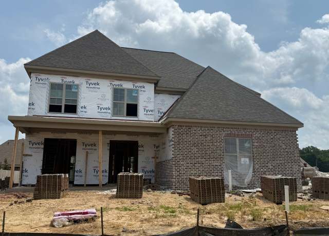 Property at 292 Beckham Dr, Collierville, TN 38017, 5 beds, 5.5 baths