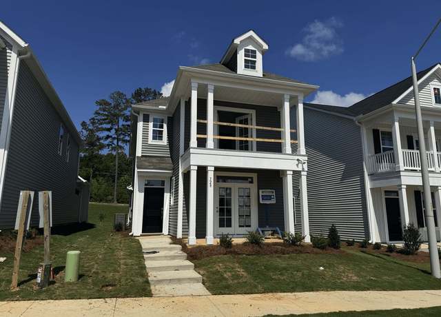 Property at 328 White Oak Garden Way, Garner, NC 27529, 3 beds, 2.5 baths