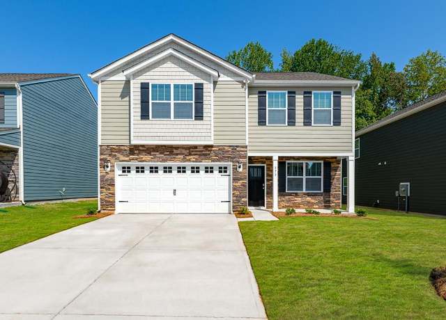 Property at 3502 Cramer Creek Dr, Gastonia, NC 28056, 3 beds, 2.5 baths