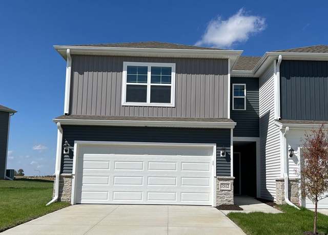 Property at 20521 Margo St, Gretna, NE 68136, 3 beds, 2.5 baths