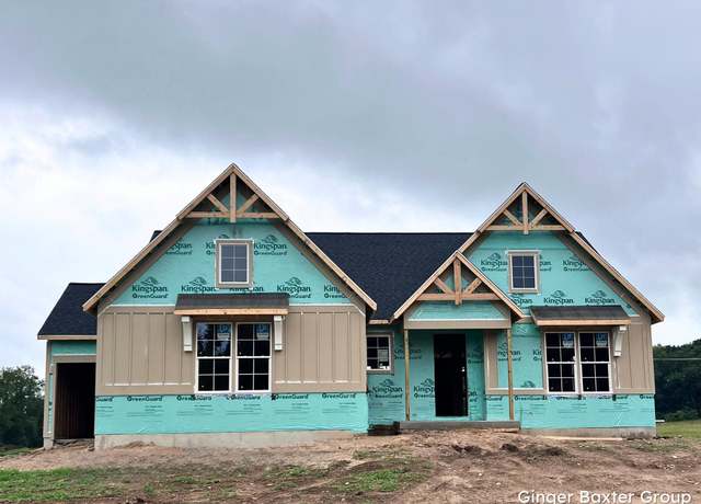Property at 2020 Fallasburg Park Dr, Lowell, MI 49331, 3 beds, 3.5 baths
