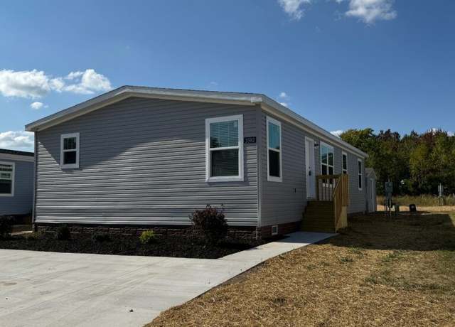 Property at 3592 Winsford Dr #381, Jackson, MI 49201, 3 beds, 2 baths