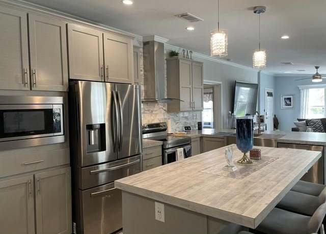 Property at Aurora Plan, Vero Beach, FL 32966, 3 beds, 2 baths