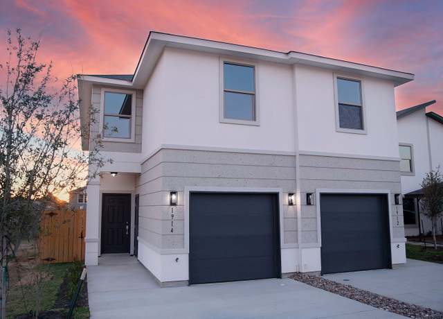 Property at 1914 Pt Louisiana, Laredo, TX 78046, 3 beds, 2.5 baths