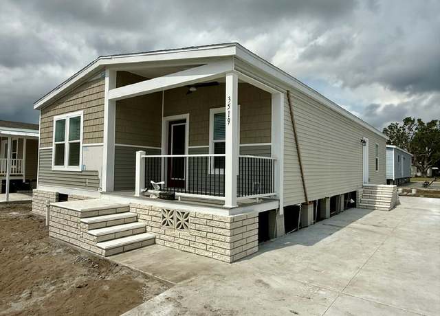 Property at 3519 Campari Drive Site #128, Ellenton, FL 34222, 3 beds, 2 baths