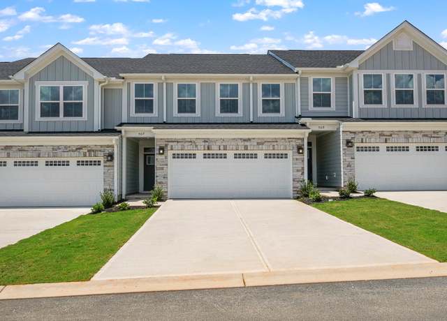 Property at 507 Martinshire Way, Mauldin, SC 29662, 3 beds, 2.5 baths