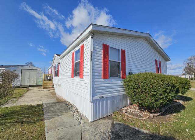 Property at 5564 S Shawn Dr, Saginaw, MI 48601, 3 beds, 2 baths
