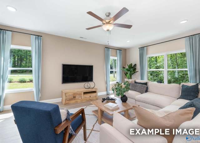 Property at 1755 Stampede Cir, Huntsville, AL 35803, 3 beds, 2.5 baths