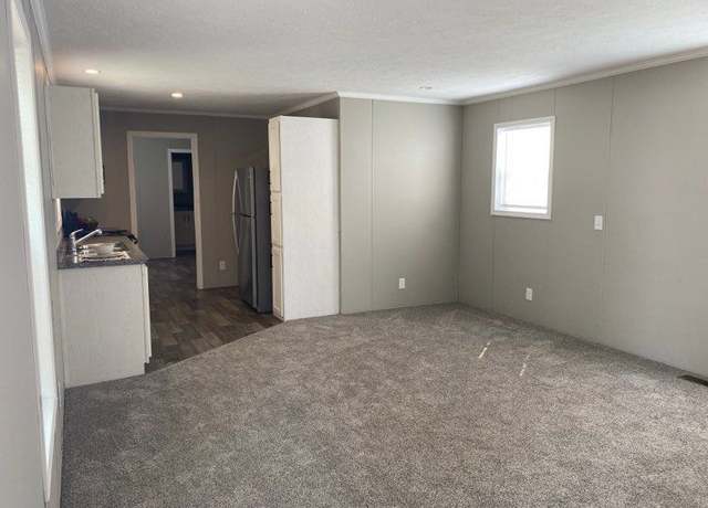 Property at 10610 E Saint Rte Unit 762-102, Lockbourne, OH 43137, 2 beds, 2 baths