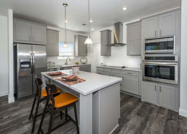 Property at 1039 Palmer Pl, Cottonwood, AZ 86326, 3 beds, 2 baths