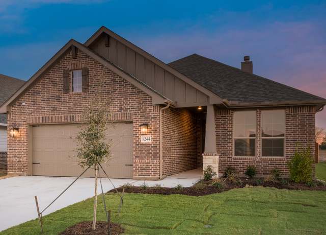 Property at 1244 Colca Dr, Springtown, TX 76082, 4 beds, 2 baths