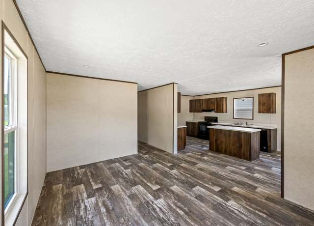 Property at 6700 Jefferson Paige Rd #107, Shreveport, LA 71119, 3 beds, 2 baths